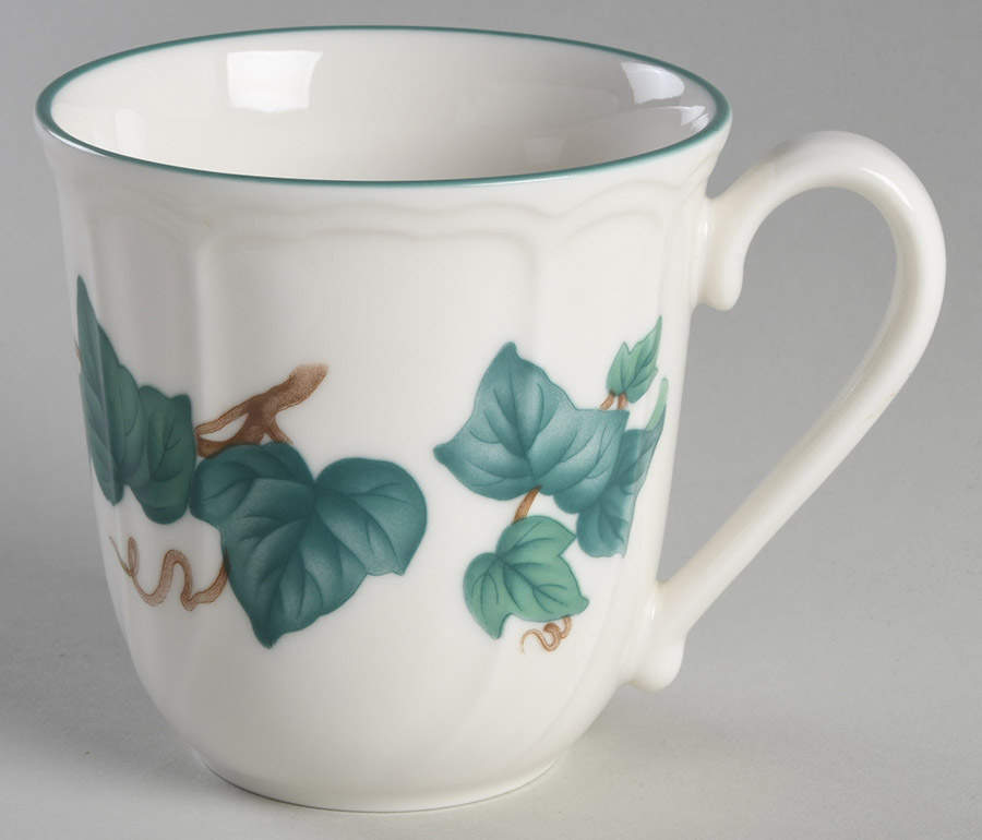 Climbing Ivy Mug by Epoch-1