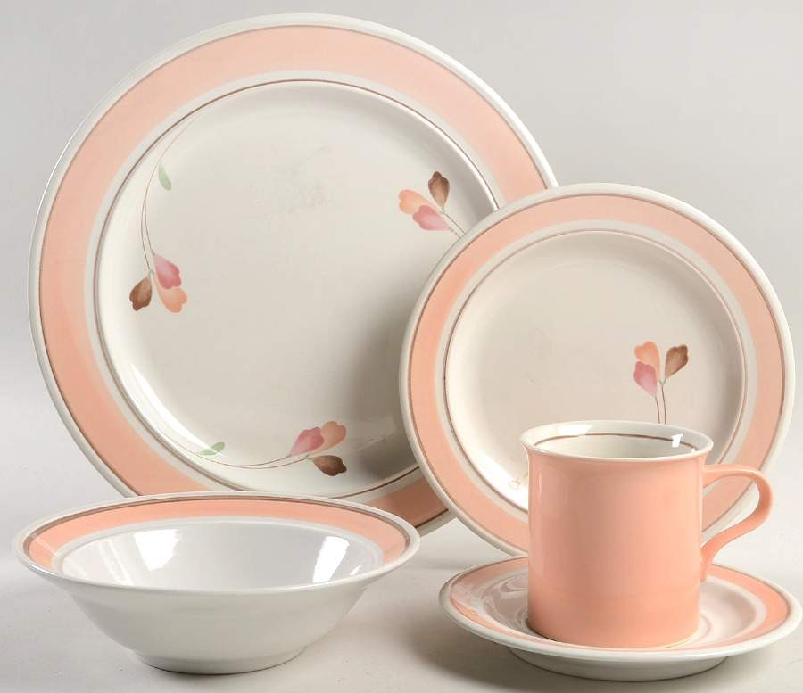 Honeydew 5 Piece Place Setting by Epoch-1