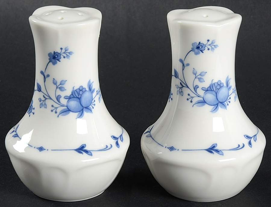 Northridge Salt & Pepper Set by Epoch-1