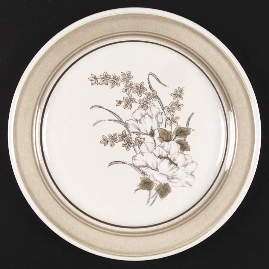 Taffy Dinner Plate by Epoch-1