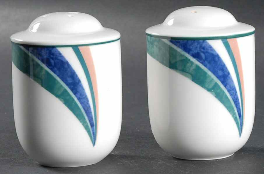 Tradewinds Currents Salt & Pepper Set by Epoch-1