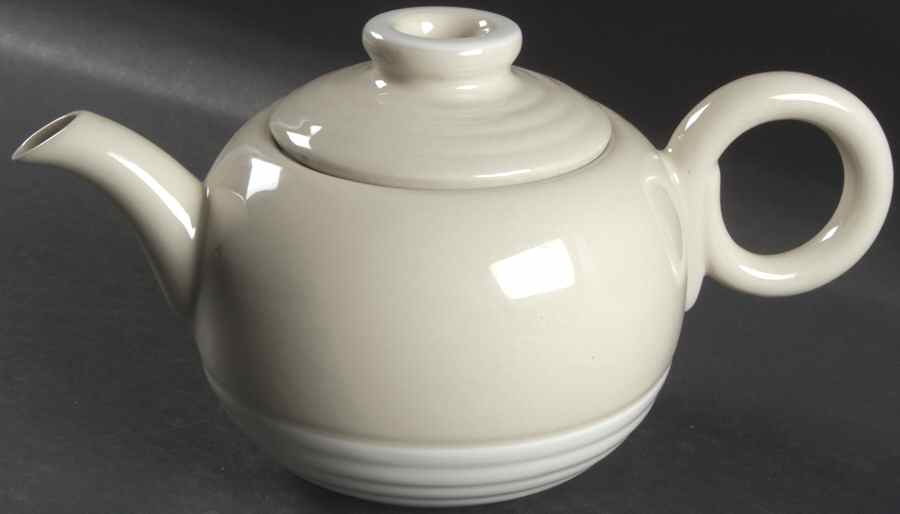 Whipped Cream Beige Small Teapot & Lid by Epoch-1
