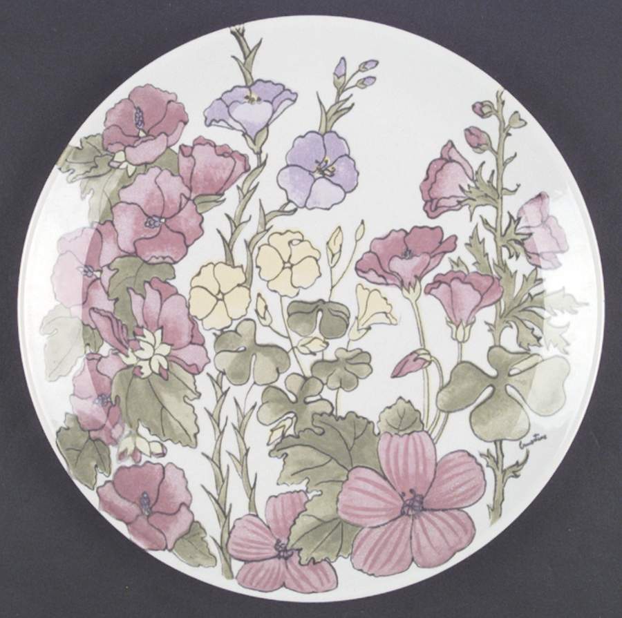 Amaryllis Dinner Plate by Ernestine-1