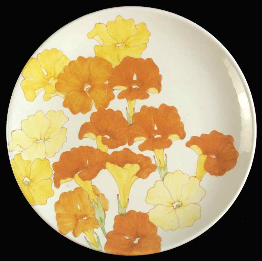 Dahlia Dinner Plate by Ernestine-1