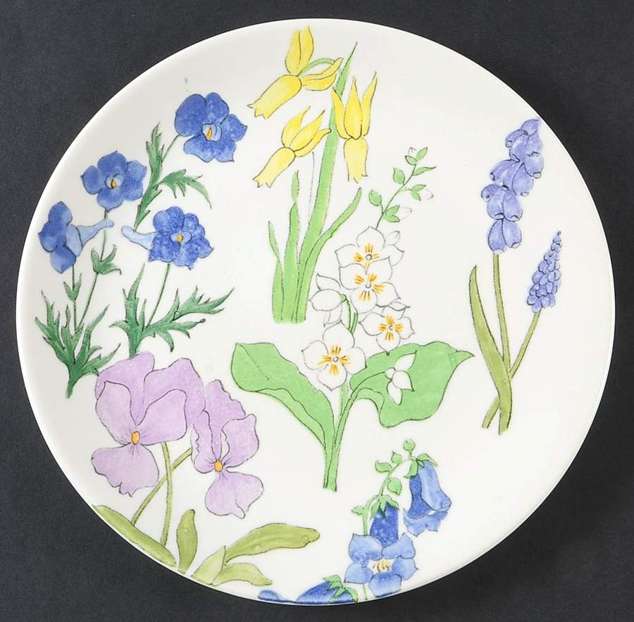880 Luncheon Plate by Ernestine-1