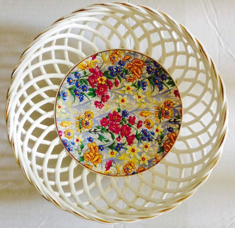 Sussex Cheery Chintz 8" Round Open Weave Basket by Erphila-1