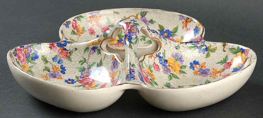 Warwick (Gray Lines, Gold Trim) 3-Part Relish by Erphila-1