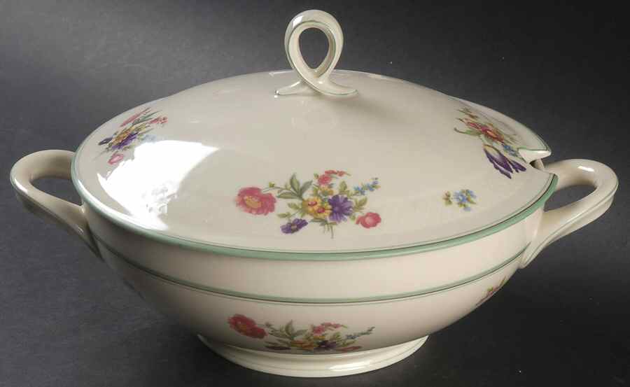 A140 Tureen &  Lid by Eschenbach-1