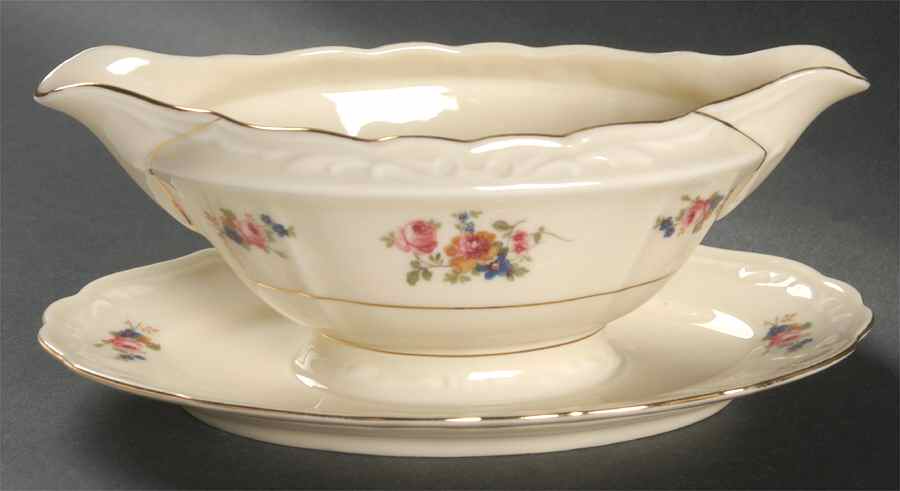 A2074 Gravy Boat with Attached Underplate by Eschenbach-1