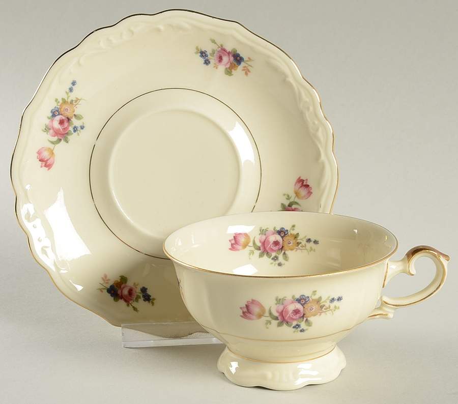 A2074 Footed Cup & Saucer Set by Eschenbach-1