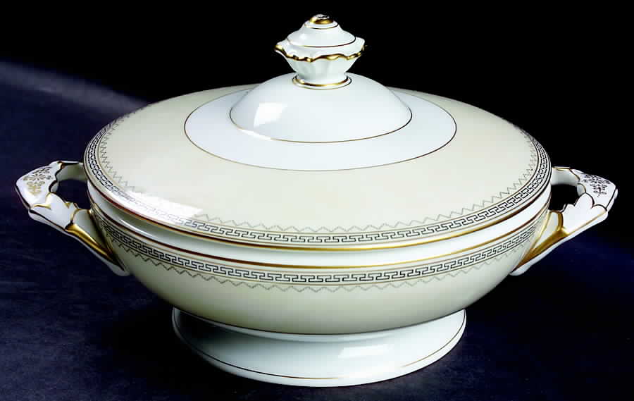 A2150 Round Covered Vegetable by Eschenbach-1