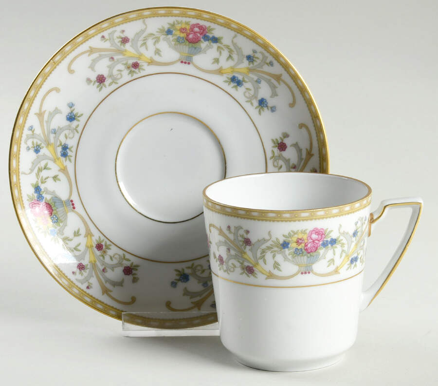 ESC23 Flat Cup & Saucer Set by Eschenbach-1