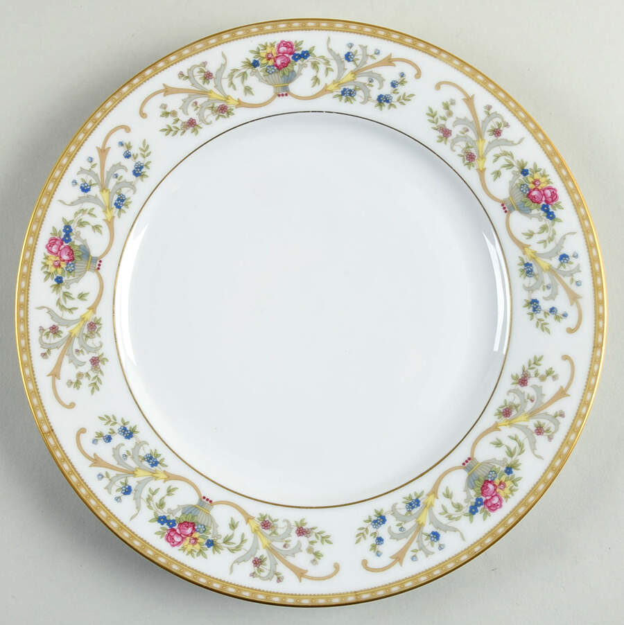ESC23 Dinner Plate by Eschenbach-1