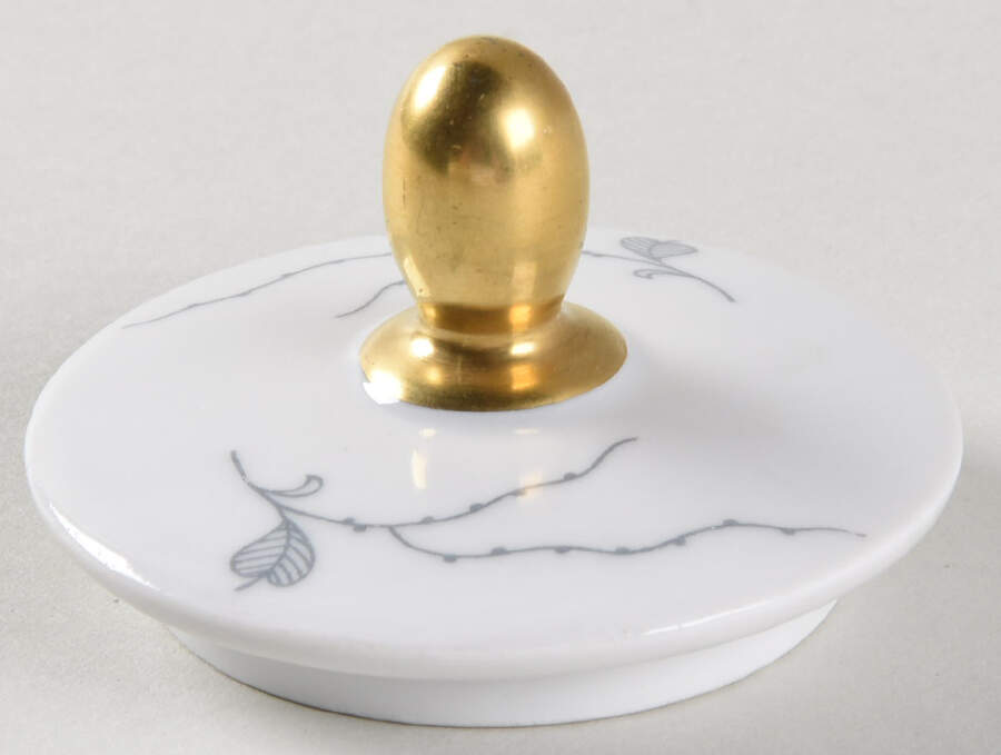 V528 Lid for Sugar Bowl by Eschenbach-1