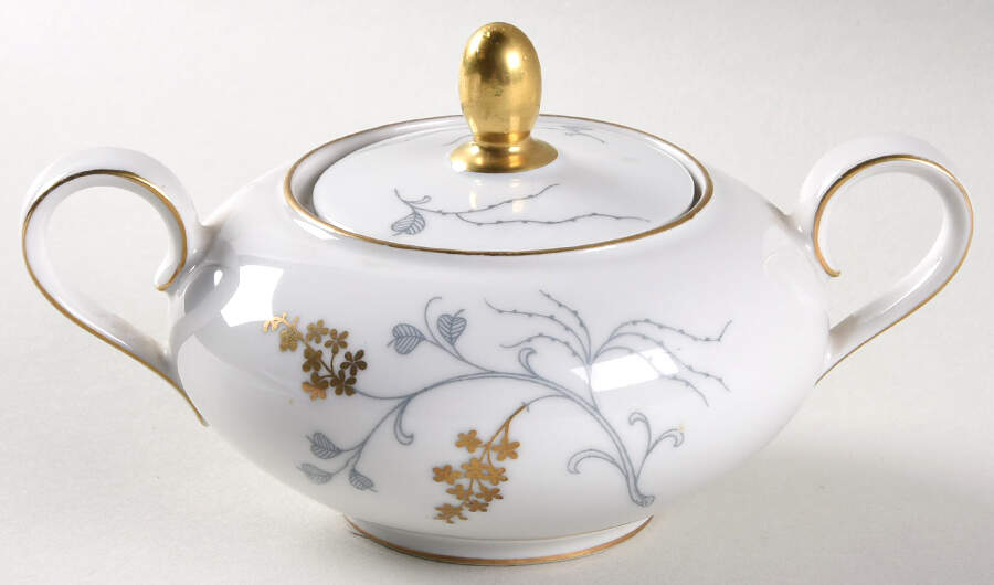 V528 Sugar Bowl & Lid by Eschenbach-1