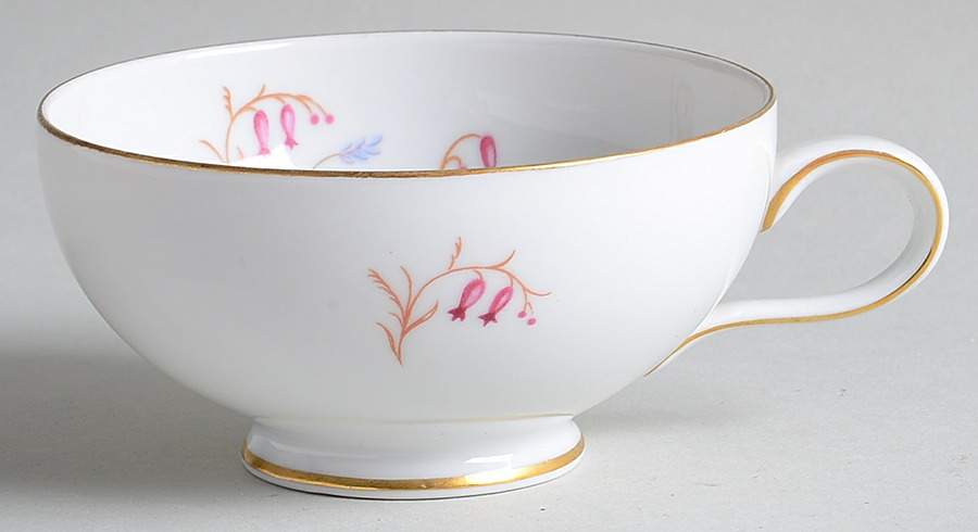 F242 Footed Cup by Eschenbach-1