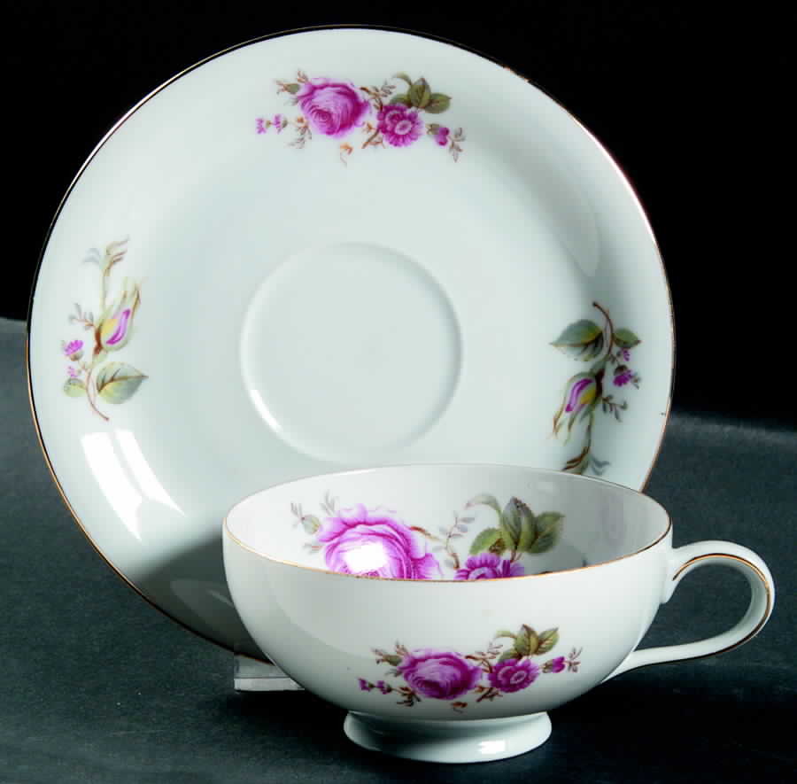 P860 Footed Cup & Saucer Set by Eschenbach-1