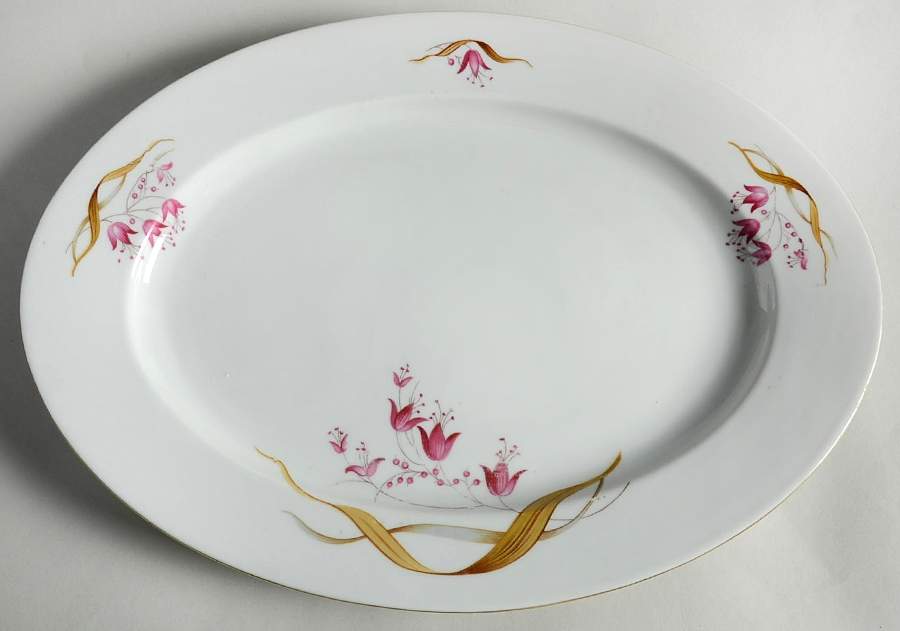 P862 (Rim) 14" Oval Serving Platter by Eschenbach-1