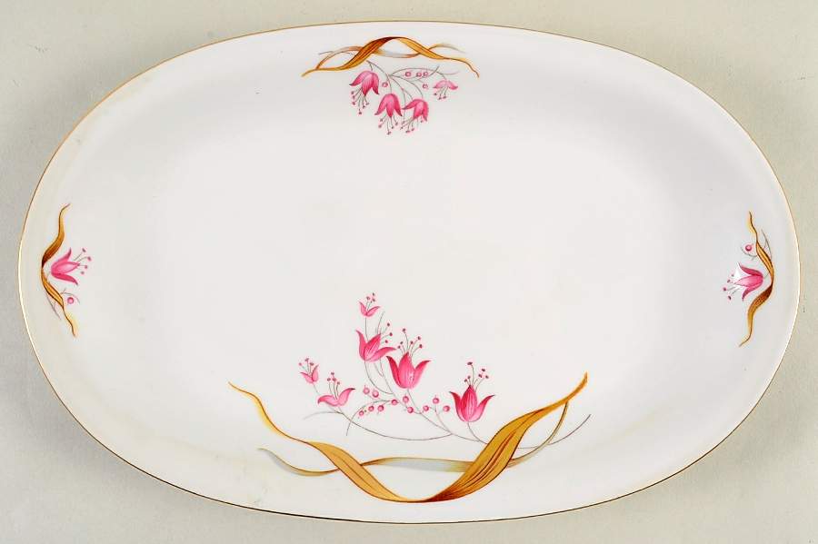 P862 (Rim) 12" Oval Serving Platter by Eschenbach-1