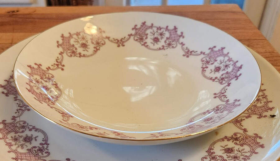 W1335 Soup/Cereal Bowl by Eschenbach-1