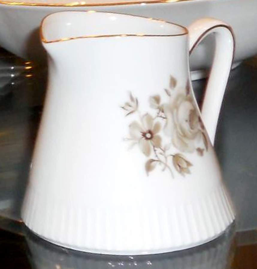 W5171 Creamer by Eschenbach-1