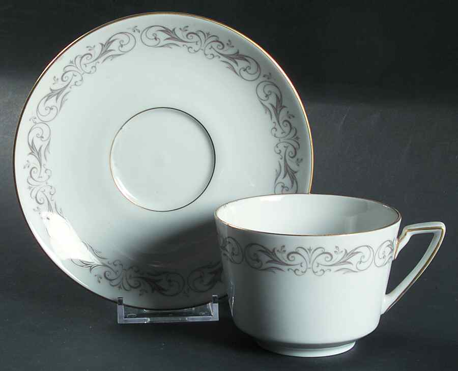 W6204-W Flat Cup & Saucer Set by Eschenbach-1
