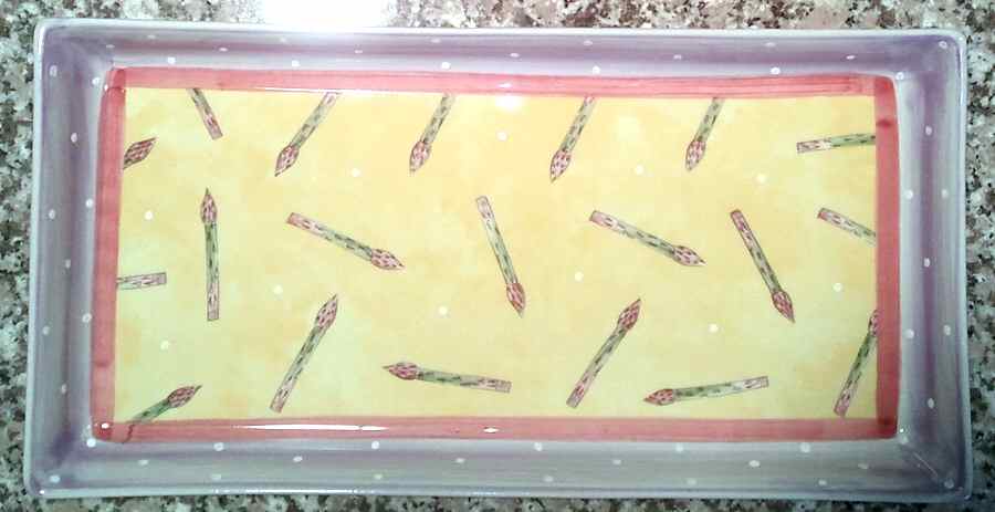 Bois D'Arc Tutti Fruitti Bread Tray by Essex Collection-1