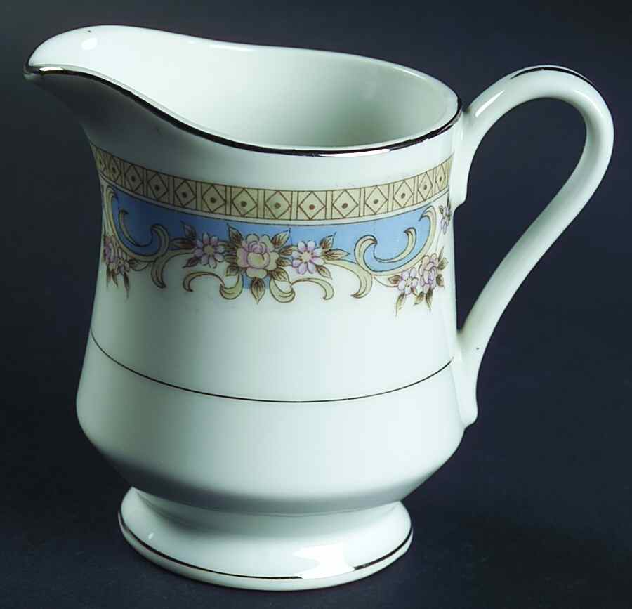 Surrey Creamer by Everbrite (Japan)-1