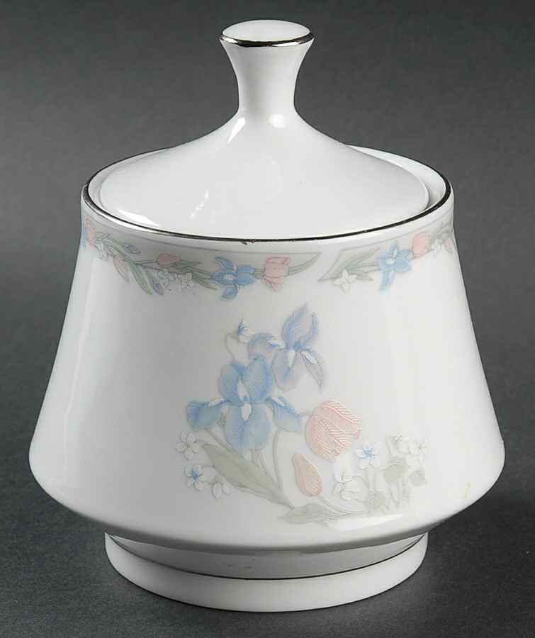 Center Stage Sugar Bowl & Lid by Excel-1