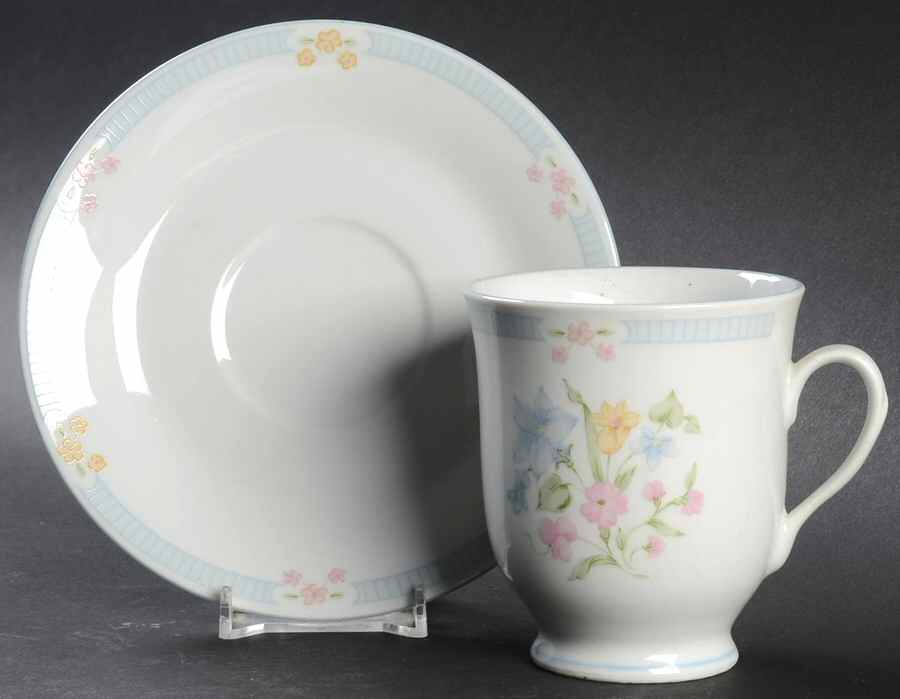 Garden Bouquet Footed Cup & Saucer Set by Excel-1