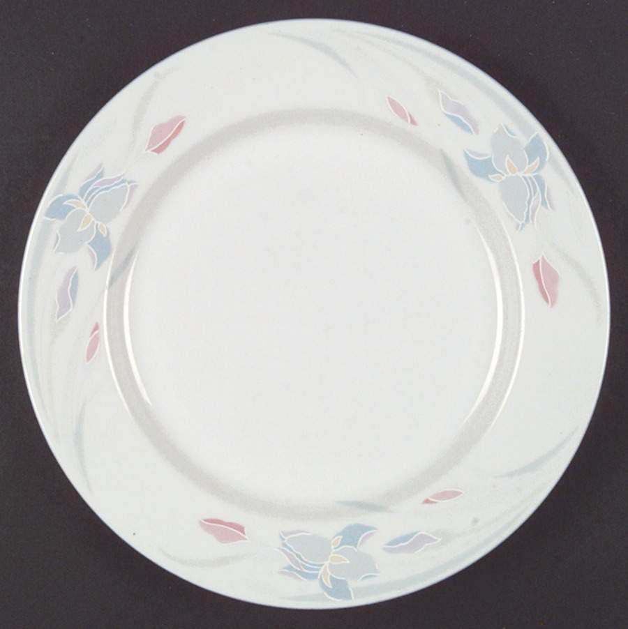 Iris Dinner Plate by Excel-1