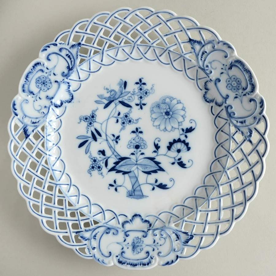 ERT1 Pierced Edge Dinner Plate by Ernst Teichert-1