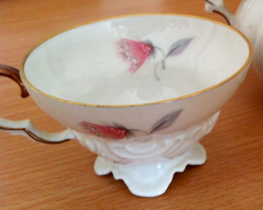 21839 Footed Cup by Edelstein-1