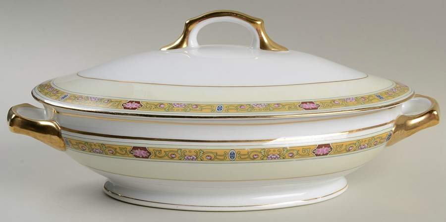 6560 Oval Covered Vegetable by Epiag-1