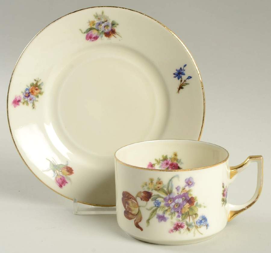 5344 Flat Cup & Saucer Set by Epiag-1