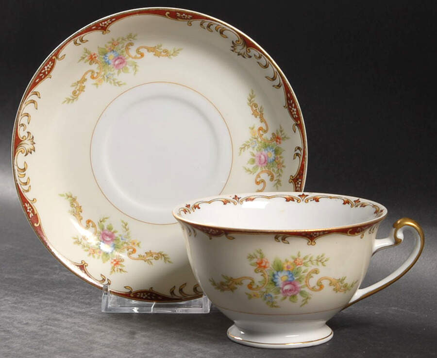 EMP41 Footed Cup & Saucer Set by Empress (Japan)-1