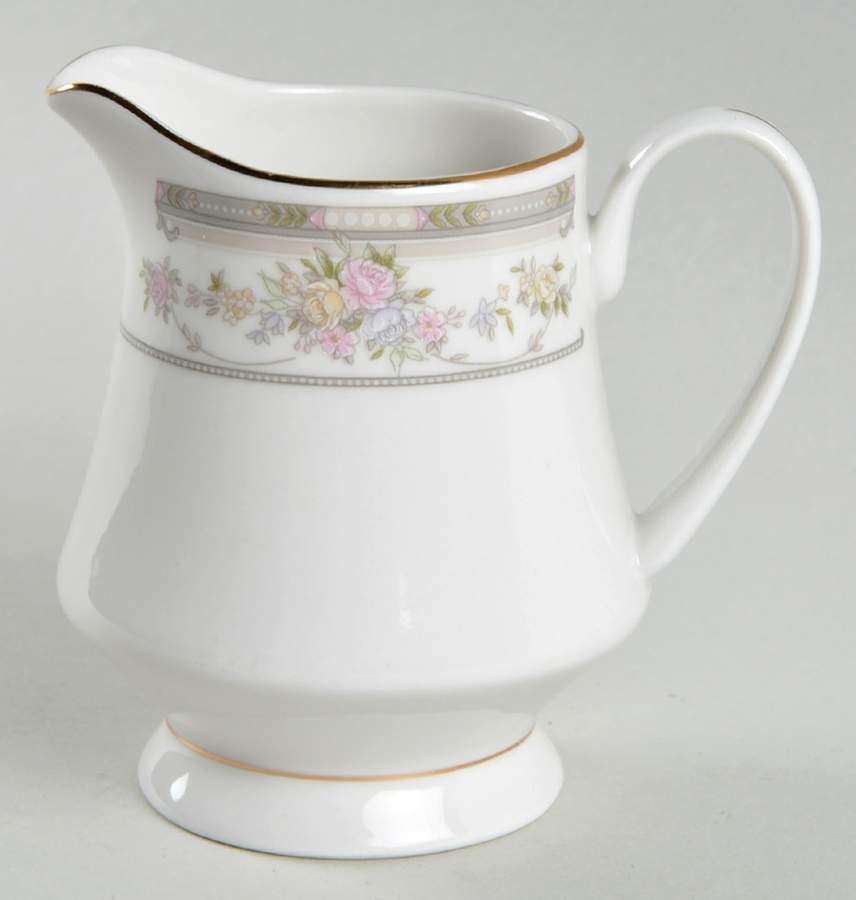 Manchester Creamer by Excel-1