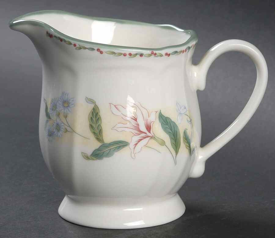 Floral Bay Creamer by Epoch-1