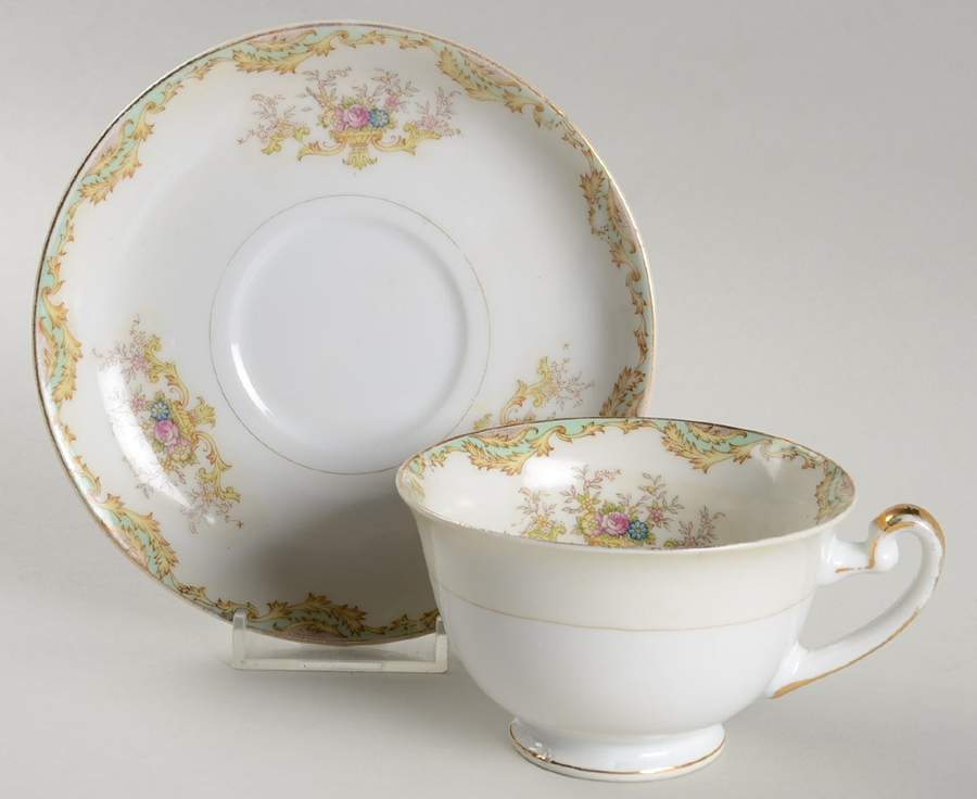 ESO20 Footed Cup & Saucer Set by ESCO (Japan)-1