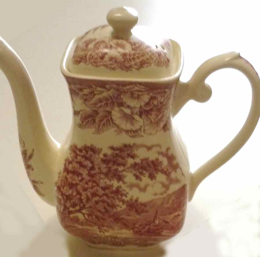 EIT18 Coffee Pot & Lid by English Ironstone Tableware-1