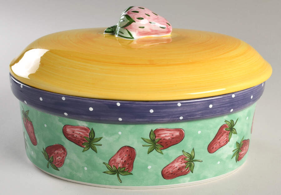 Fruit Punch 3 Quart Oval Covered Casserole by Essex Collection-1
