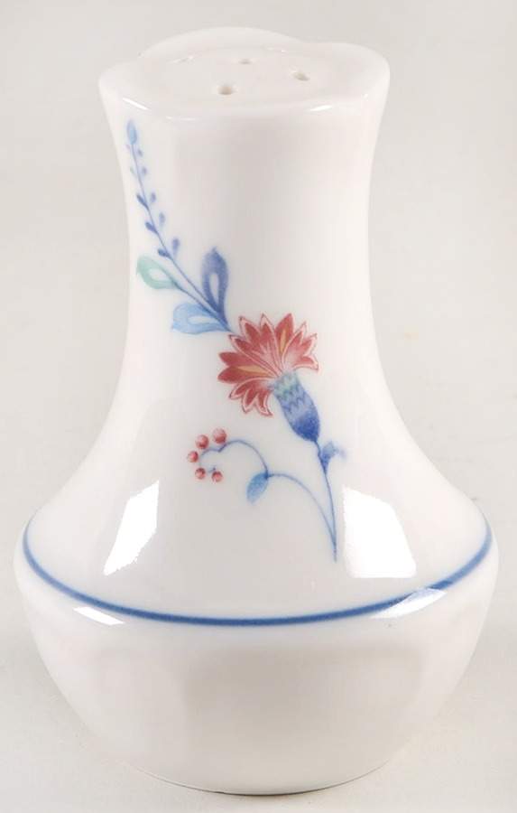 Asiana Pepper Shaker by Epoch-1