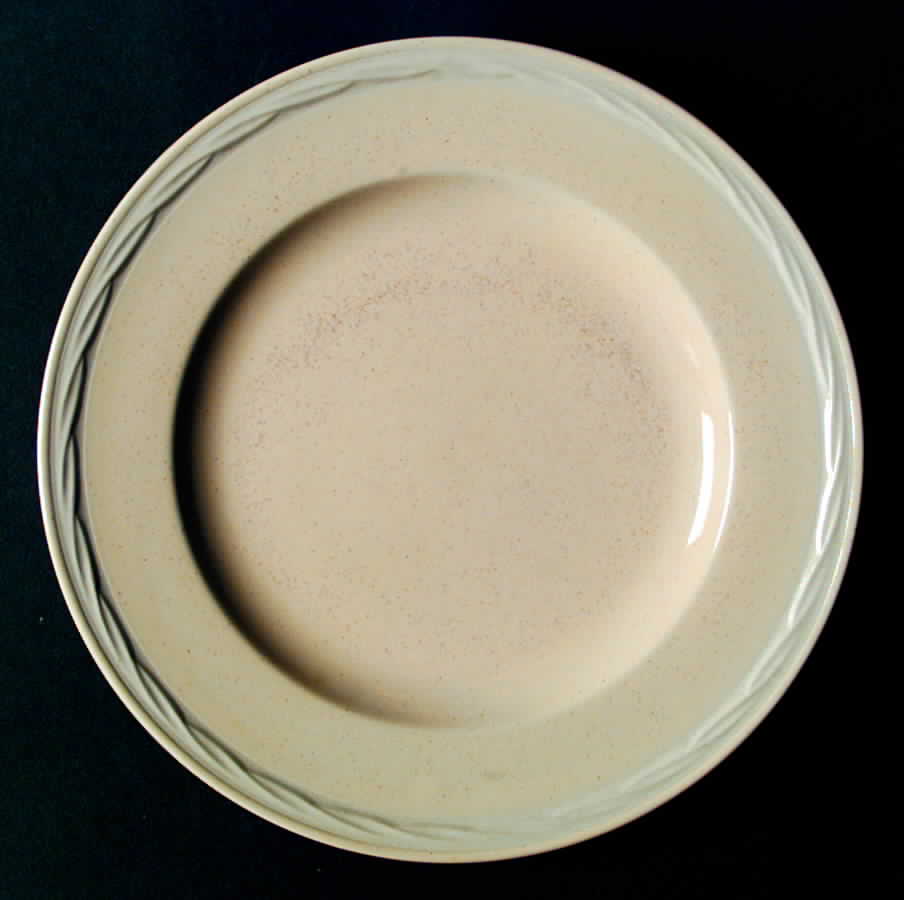 Custard Dinner Plate by Epoch-1
