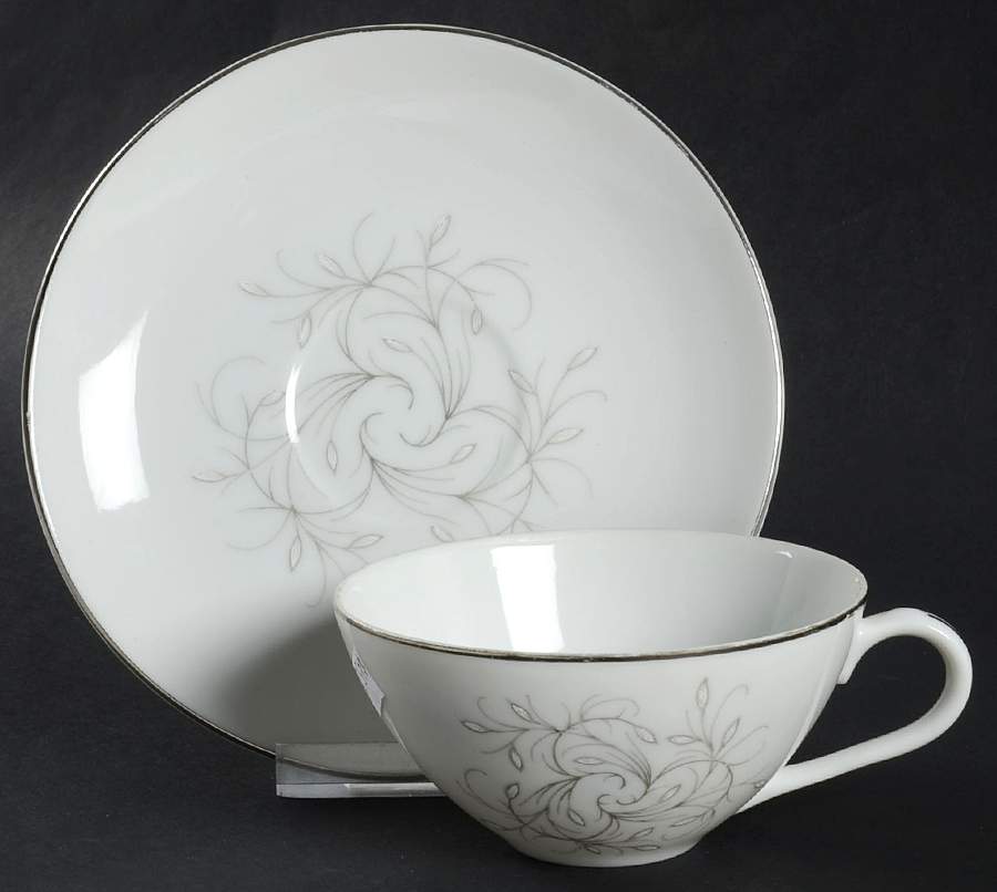 Riviera Flat Cup & Saucer Set by Enkore-1