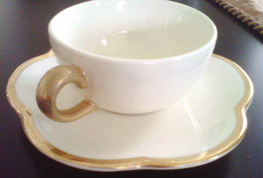 ESE8 Flat Cup & Saucer Set by Este-1