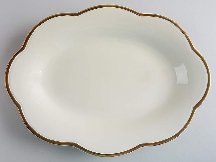 ESE8 15" Oval Serving Platter by Este-1