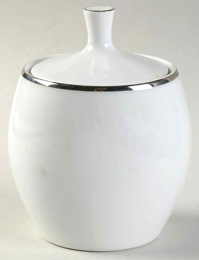 ERK1 Sugar Bowl & Lid by Erika Porzellan-1