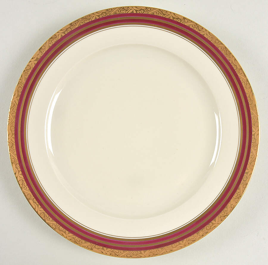 A218 Dinner Plate by Eschenbach-1