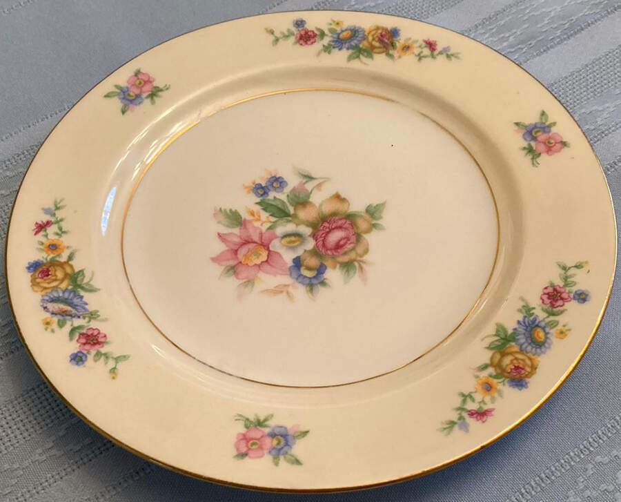 ESC94 Salad Plate by Eschenbach-1