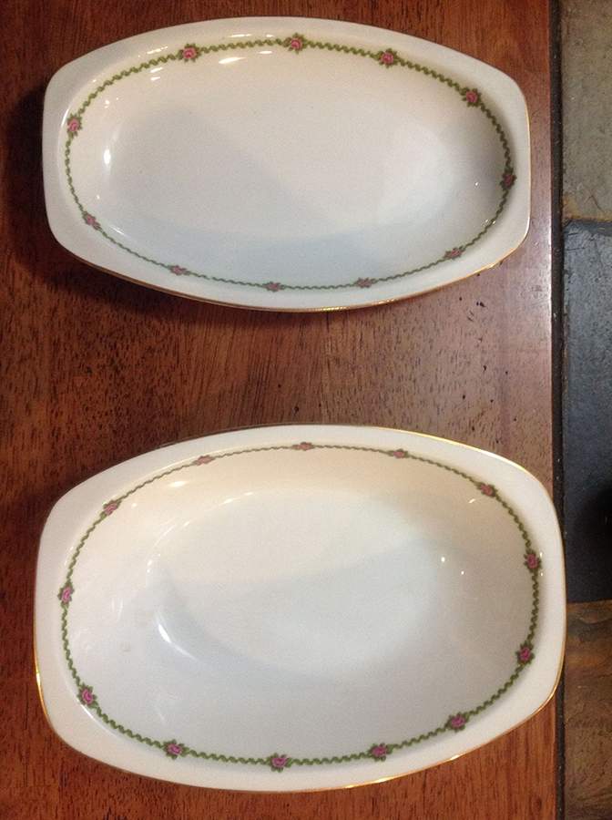 EPI137 10" Oval Vegetable Bowl by Epiag-1